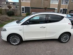 Gebruikt 2012 Lancia Ypsilon Platinum Hatchback | € 4.700 (Eerlijke prijs)