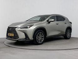 Grijs Gebruikt 2022 Lexus NX450h+ Launch Edition SUV | € 49.800 (Eerlijke prijs)