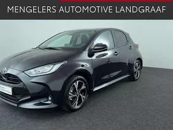 Zwart Nieuw 2025 Toyota Yaris Hybrid Hatchback | € 27.950 (Eerlijke prijs)