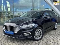Zwart Gebruikt 2022 Ford Mondeo Titanium Stationwagen | € 22.750 (Goede deal)