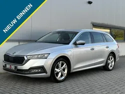 Zilver Gebruikt 2021 Skoda Octavia Stationwagen | € 21.995 (Eerlijke prijs)