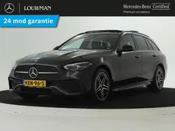 Grijs Gebruikt 2024 Mercedes C300 AMG Stationwagen | € 49.945 (Eerlijke prijs)