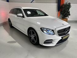 Wit Gebruikt 2017 Mercedes E200 AMG line Stationwagen | € 25.850 (Eerlijke prijs)
