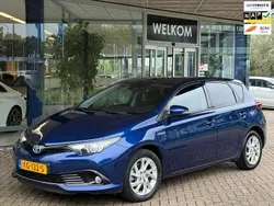 Blauw Gebruikt 2018 Toyota Auris Hybrid Plus Hatchback | € 14.950 (Eerlijke prijs)