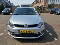 Gebruikt 2015 VW Polo LOUNGE Sedan | € 9.500 (Eerlijke prijs)