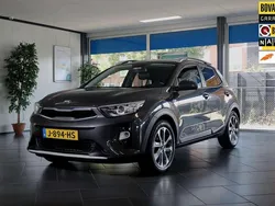 Grijs Gebruikt 2020 Kia Stonic SUV | € 14.750 (Eerlijke prijs)