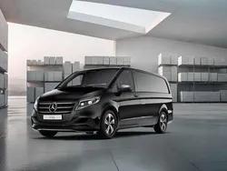 Zwart Nieuw 2025 Mercedes Vito MPV | € 59.450 (Duur)