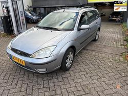 Grijs Gebruikt 2005 Ford Focus Futura Stationwagen | € 1.450 (Eerlijke prijs)