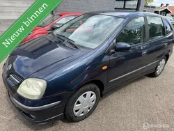 Blauw Gebruikt 2004 Nissan Almera Tino MPV | € 699 (Super prijs)