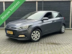 Grijs Gebruikt 2016 Hyundai i20 Hatchback | € 10.950 (Iets duurder)