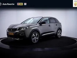 Grijs Gebruikt 2017 Peugeot 3008 Premium SUV | € 12.750 (Iets duurder)