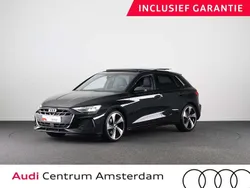 Zwart Gebruikt 2024 Audi A3 Sportback S-Line Hatchback | € 45.749