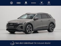 Grijs Gebruikt 2024 Audi Q8 e-tron Advanced SUV | € 73.490