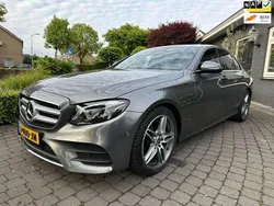 Grijs, metallic lak Gebruikt 2019 Mercedes E200 AMG Sedan | € 29.900 (Super prijs)
