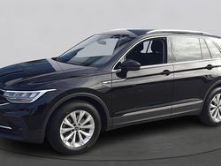 Zwart Gebruikt 2021 VW Tiguan Business SUV | € 29.350 (Goede deal)