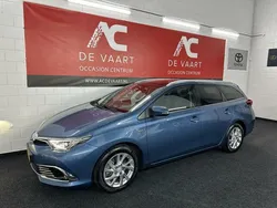 Blauw Gebruikt 2015 Toyota Auris Stationwagen | € 13.999 (Iets duurder)