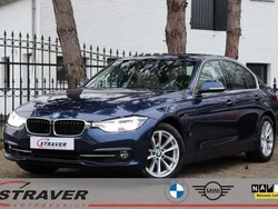 Blauw Gebruikt 2016 BMW 330e Executive Sedan | € 18.750 (Goede deal)