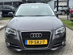 Grijs Gebruikt 2011 Audi A3 Sportback Hatchback | € 9.950 (Eerlijke prijs)