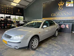Grijs Gebruikt 2001 Ford Mondeo Hatchback | € 1.350 (Eerlijke prijs)