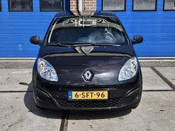 Zwart Gebruikt 2011 Renault Twingo Hatchback | € 1.950 (Eerlijke prijs)