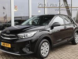 Zwart Gebruikt 2022 Kia Stonic SUV | € 16.900 (Super prijs)