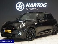 Zwart Gebruikt 2021 Mini John Cooper Works Hatchback | € 26.950 (Goede deal)