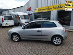 Grijs Gebruikt 2005 Fiat Stilo Young Hatchback | € 1.450 (Eerlijke prijs)
