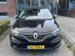 Zwart Gebruikt 2016 Renault Mégane GT Line GT-Line Hatchback | € 13.500 (Duur)