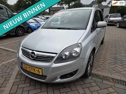 Grijs Gebruikt 2011 Opel Zafira Edition MPV | € 2.699 (Iets duurder)