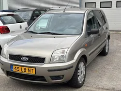Grijs Gebruikt 2002 Ford Fusion Trend MPV | € 1.500 (Duur)