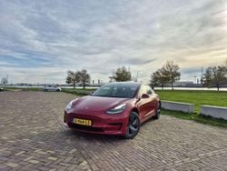Gebruikt 2019 Tesla Model 3 Standard Range Plus Sedan | € 19.499 (Duur)