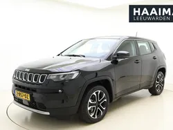 Zwart Gebruikt 2024 Jeep Compass Altitude SUV | € 35.450 (Eerlijke prijs)