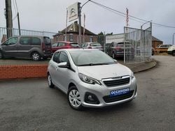 Grijs Gebruikt 2016 Peugeot 108 Active Hatchback | € 9.700 (Eerlijke prijs)