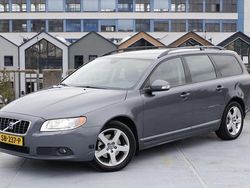 Grijs Gebruikt 2008 Volvo V70 Kinetic Stationwagen | € 3.950 (Super prijs)