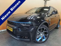 Zwart Gebruikt 2023 Lynk & Co 01 SUV | € 26.900 (Eerlijke prijs)