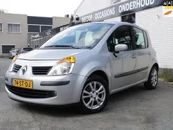 Grijs Gebruikt 2006 Renault Modus Dynamique MPV | € 2.450 (Eerlijke prijs)