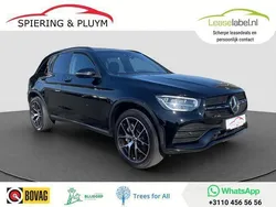 Zwart Gebruikt 2021 Mercedes GLC300 Business SUV | € 43.440 (Goede deal)