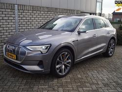 Grijs, metallic lak Gebruikt 2019 Audi e-tron Advanced SUV | € 29.850 (Eerlijke prijs)