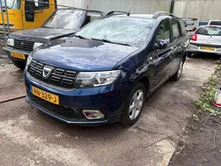 Blauw Gebruikt 2018 Dacia Logan Lauréate Sedan | € 8.000