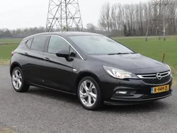 Zwart Gebruikt 2016 Opel Astra S Hatchback | € 10.495 (Goede deal)