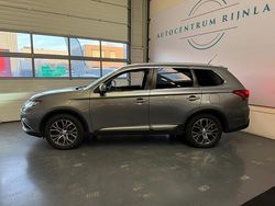 Grijs Gebruikt 2017 Mitsubishi Outlander Edition SUV | € 17.999 (Goede deal)