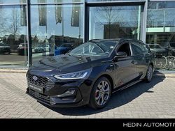 Zwart Gebruikt 2022 Ford Focus ST-Line Stationwagen | € 17.995 (Eerlijke prijs)