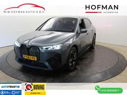 Grijs Gebruikt 2022 BMW iX Executive SUV | € 49.245 (Eerlijke prijs)