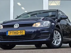 Blauw Gebruikt 2014 VW Golf VII Comfortline Hatchback | € 6.144 (Eerlijke prijs)