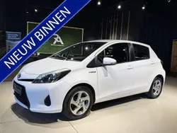 Wit Gebruikt 2014 Toyota Yaris Hybrid Hatchback | € 8.950 (Eerlijke prijs)