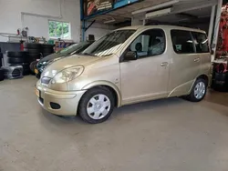 Beige Gebruikt 2004 Toyota Yaris Verso Sol MPV | € 4.995 (Eerlijke prijs)