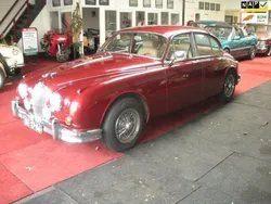 Rood Gebruikt 1960 Jaguar MK II Sedan | € 17.500