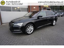 Zwart Gebruikt 2020 Skoda Superb Business Line Hatchback | € 22.745 (Eerlijke prijs)