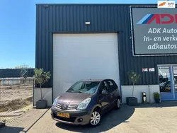 Paars, metallic lak Gebruikt 2012 Nissan Pixo Hatchback | € 7.350