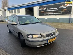 Beige Gebruikt 2001 Volvo V70 Comfort Stationwagen | € 650 (Eerlijke prijs)